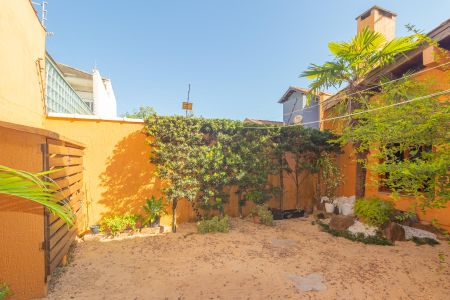 Casa à venda com 200m², 4 quartos e 2 vagas