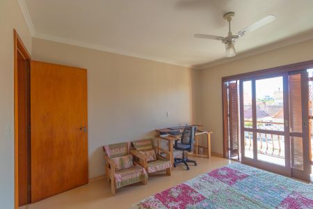 Casa à venda com 200m², 4 quartos e 2 vagas