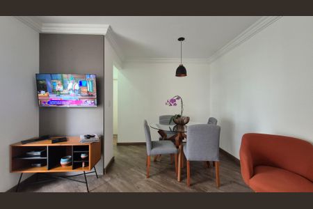 Sala de apartamento à venda com 2 quartos, 64m² em Jardim, Santo André