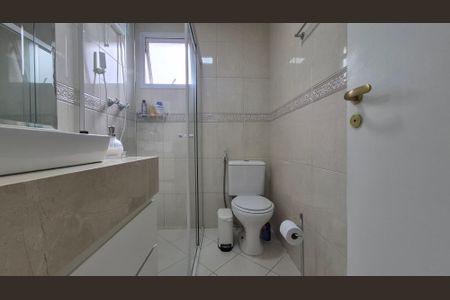 Apartamento à venda com 64m², 2 quartos e 1 vaga Apartamento à venda com 64m², 2 quartos e 1 vagaBanheiro