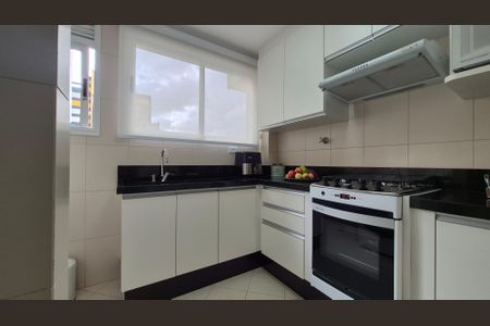 Apartamento à venda com 64m², 2 quartos e 1 vaga Apartamento à venda com 64m², 2 quartos e 1 vagaCozinha