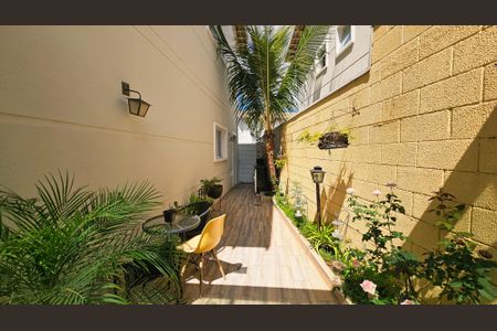 Casa de condomínio para alugar com 140m², 4 quartos e 3 vagas