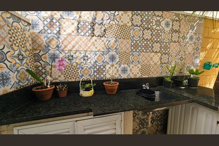 Casa de condomínio para alugar com 140m², 4 quartos e 3 vagas