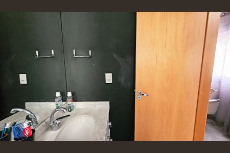 Casa de condomínio para alugar com 140m², 4 quartos e 3 vagas