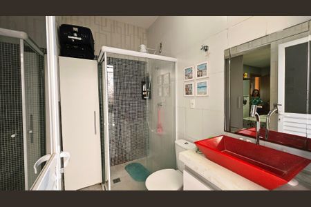 Casa de condomínio para alugar com 140m², 4 quartos e 3 vagas