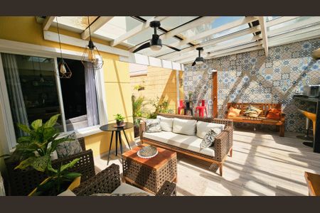 Casa de condomínio para alugar com 140m², 4 quartos e 3 vagas