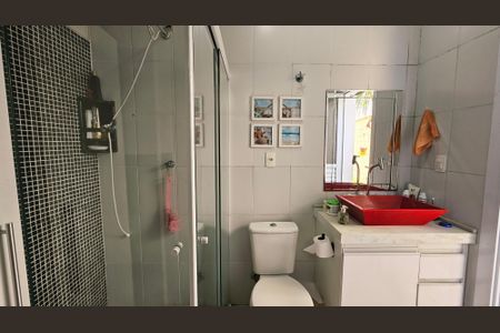 Casa de condomínio para alugar com 140m², 4 quartos e 3 vagas