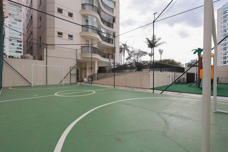Apartamento à venda com 140m², 3 quartos e 3 vagasÁrea comum - Quadra esportiva