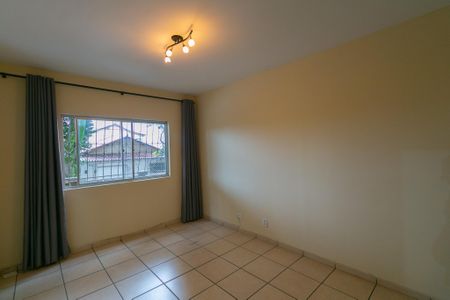 Apartamento à venda com 2 quartos, 55m² em Planalto, Belo Horizonte