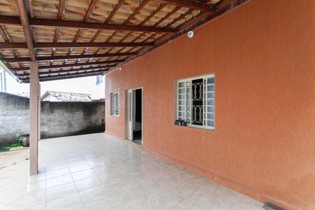 Casa à venda com 320m², 4 quartos e 5 vagasVaranda