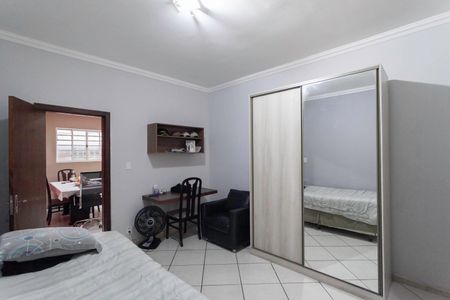 Casa à venda com 320m², 4 quartos e 5 vagasQuarto 3