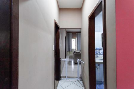 Casa à venda com 320m², 4 quartos e 5 vagasCorredor