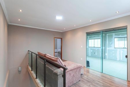 Casa à venda com 320m², 4 quartos e 5 vagasSala 2