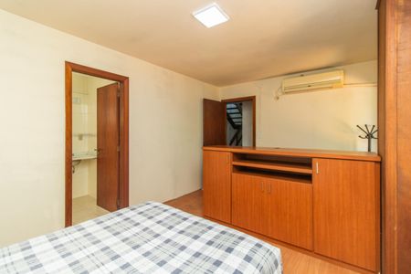 Casa de condomínio à venda com 236m², 3 quartos e 1 vagaQuarto 3 - Suíte