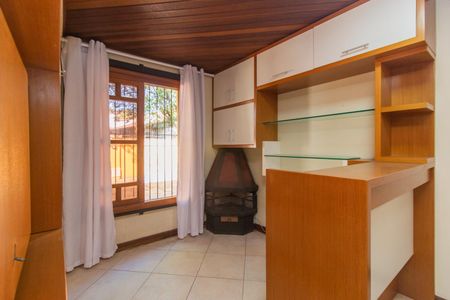 Casa de condomínio à venda com 236m², 3 quartos e 1 vagaSala