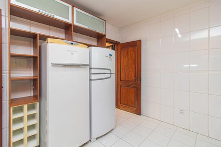 Casa de condomínio à venda com 236m², 3 quartos e 1 vagaCozinha