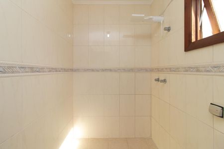 Casa de condomínio à venda com 236m², 3 quartos e 1 vagaBanheiro da Suíte