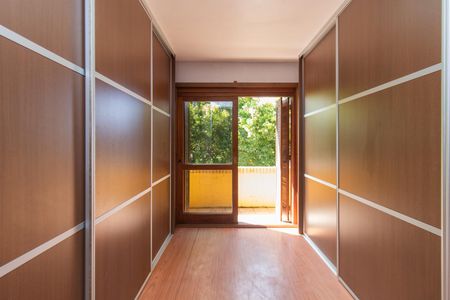 Casa de condomínio à venda com 236m², 3 quartos e 1 vagaQuarto 2