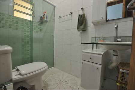 Casa à venda com 150m², 4 quartos e 2 vagasBanheiro do Quarto Suíte 1