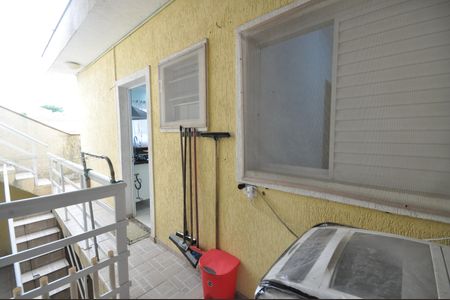 Casa à venda com 150m², 4 quartos e 2 vagasÁrea de serviço 1