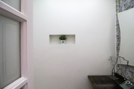 Apartamento à venda com 128m², 3 quartos e 2 vagas Apartamento à venda com 128m², 3 quartos e 2 vagasLavabo