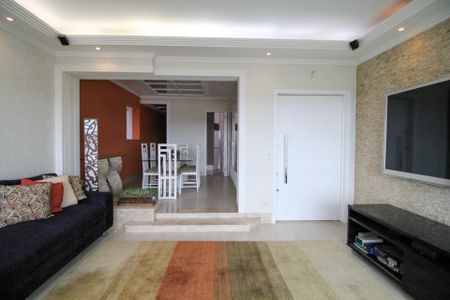 Apartamento à venda com 128m², 3 quartos e 2 vagas Apartamento à venda com 128m², 3 quartos e 2 vagasSala