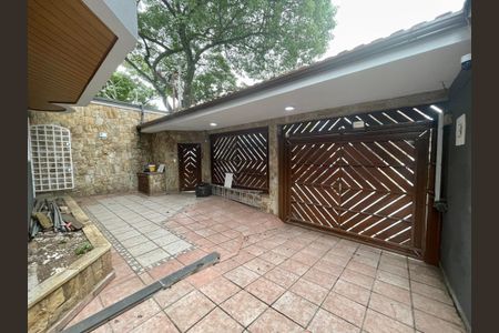 Casa para alugar com 300m², 4 quartos e 4 vagasGaragem