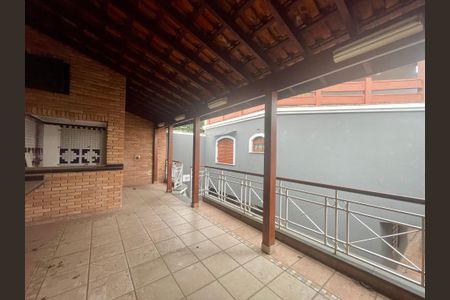 Casa para alugar com 300m², 4 quartos e 4 vagasChurrasqueira