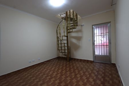 Sala de casa para alugar com 3 quartos, 140m² em Jardim Santa Teresinha, São Paulo
