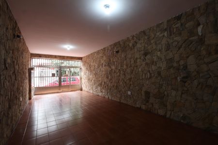 Casa para alugar com 140m², 3 quartos e 2 vagasGaragem