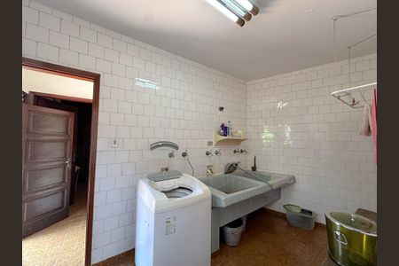 Casa para alugar com 800m², 4 quartos e 2 vagasÁrea de Serviço