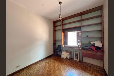 Casa para alugar com 800m², 4 quartos e 2 vagasQuarto 2
