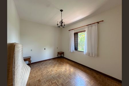 Casa para alugar com 800m², 4 quartos e 2 vagasSuíte