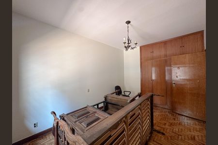 Casa para alugar com 800m², 4 quartos e 2 vagasQuarto 1