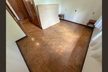 Casa para alugar com 800m², 4 quartos e 2 vagasSuíte