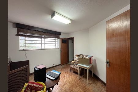 Casa para alugar com 800m², 4 quartos e 2 vagasEscritório