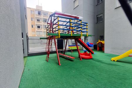 Apartamento para alugar com 56m², 2 quartos e 1 vaga Apartamento para alugar com 56m², 2 quartos e 1 vagaÁrea comum - Playground