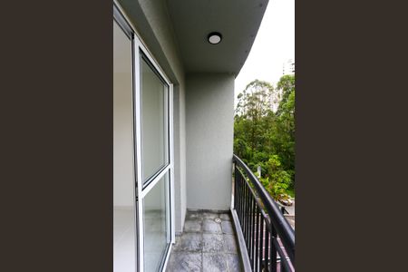 Varanda da Sala de apartamento para alugar com 2 quartos, 56m² em Chácara Agrindus, Taboão da Serra