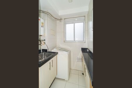 Apartamento à venda com 61m², 3 quartos e 1 vagaÁrea de Serviço