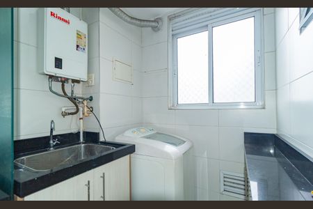 Apartamento à venda com 61m², 3 quartos e 1 vagaÁrea de Serviço