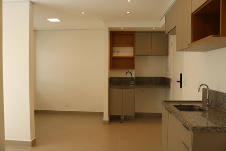 Sala e Cozinha Integrada de apartamento para alugar com 1 quarto, 38m² em Pompeia, São Paulo