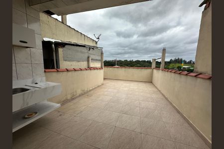 Casa para alugar com 200m², 2 quartos e 1 vagaQuintal
