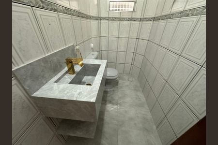 Casa para alugar com 200m², 2 quartos e 1 vagaLavabo