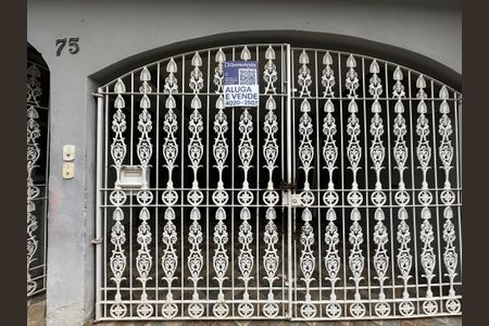 Casa para alugar com 200m², 2 quartos e 1 vagaFachada