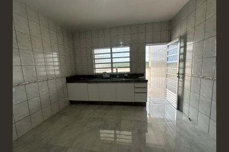 Casa para alugar com 200m², 2 quartos e 1 vagaCozinha