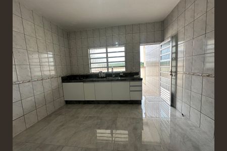 Casa para alugar com 200m², 2 quartos e 1 vagaCozinha