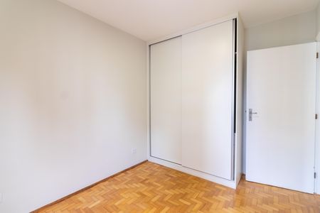 Apartamento à venda com 98m², 3 quartos e 2 vagasQuarto 2