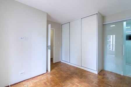 Apartamento à venda com 98m², 3 quartos e 2 vagasSuíte