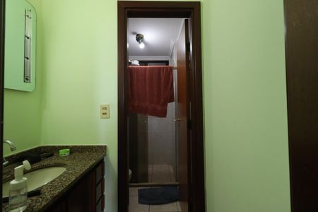 Apartamento para alugar com 110m², 3 quartos e 2 vagasBanheiro