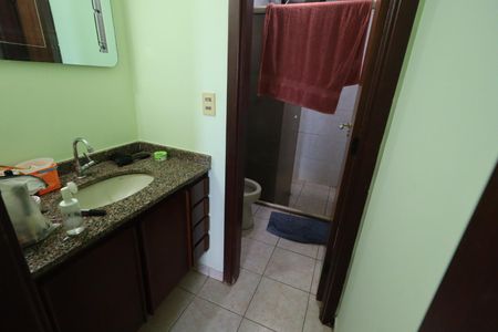 Apartamento para alugar com 110m², 3 quartos e 2 vagasBanheiro